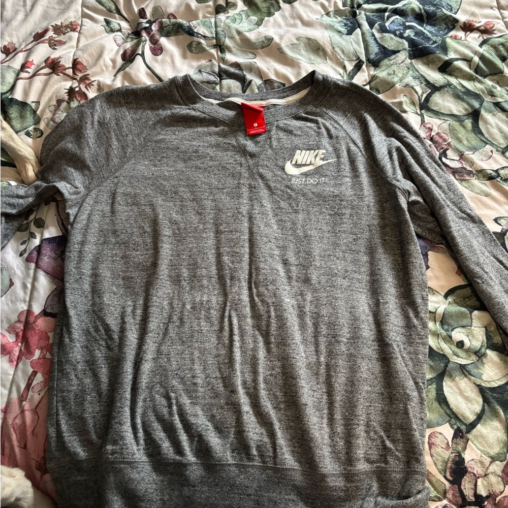 Nike Gray Sweatshirt